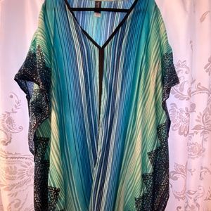 Sz 18/20 swim cover up